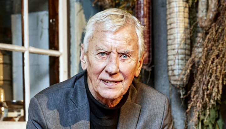 Trist besked! Paul Hüttel er død