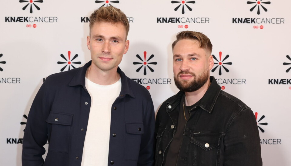 Niclas og Andreas fra 'Forræder - Ukendt grund' på den røde løber til 'Vild med dans - Knæk cancer'