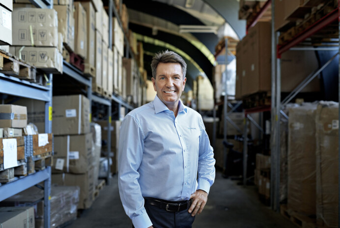 Erik Damgaards vilde comeback: Scorer halv milliard