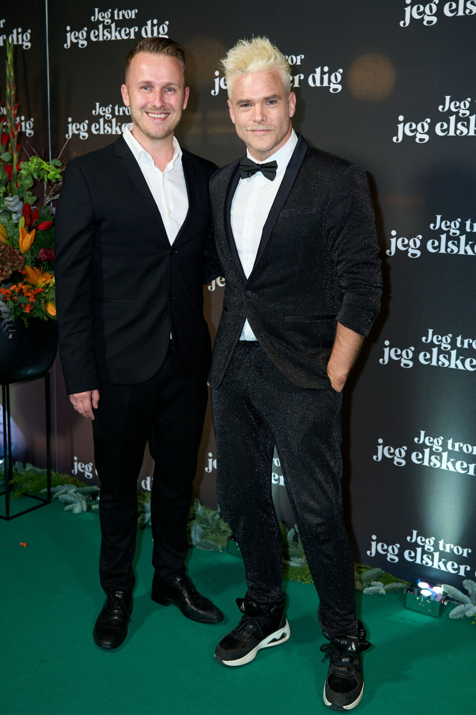 Silas Holst med sin mand, Nicolai Schwartz.