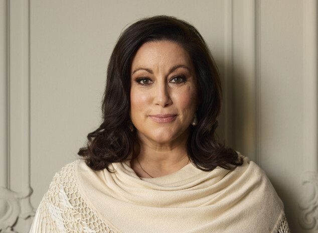 Midt i indspilninger blev Lisa Nilsson hvisket noget klamt i øret - i dag tager hun magten tilbage