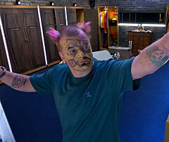 Tobias Dybvad går all in på halloween: Røv-uhyggeligt!