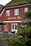 Tyrstrup Kro ligger lidt uden for Christiansfeld og her er der god julemad og en seng at sove i, hvis man kommer langvejsfra.
