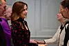 Dronning Mary hilser på blandt andre Ane Mærsk Mc-Kinney Uggla.
