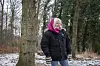 – Selvom fremvisningen lå på en iskold vinterdag, var stedet her ved træet stadig så smukt, siger Anne. .