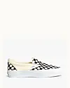 Sort-hvid ternet Vans slip-on sneaker set fra siden mod lys baggrund