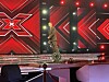 Se videoen: Benjamin Hav underholder gæsterne inden 'X Factor' live