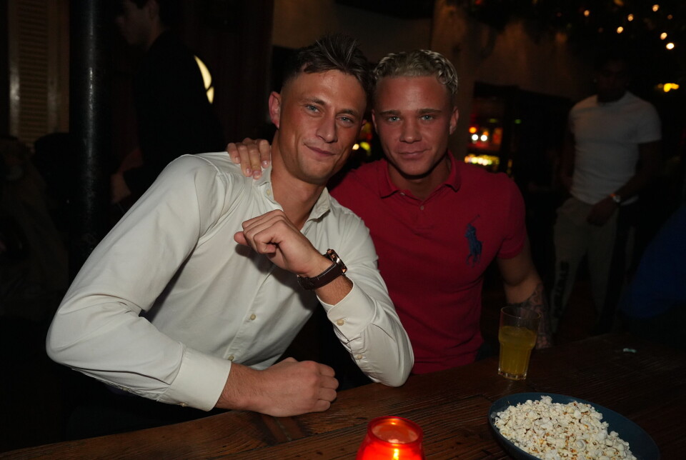 Simon Rihan Se billederne: Vild Paradise Hotel-finalefest 2026