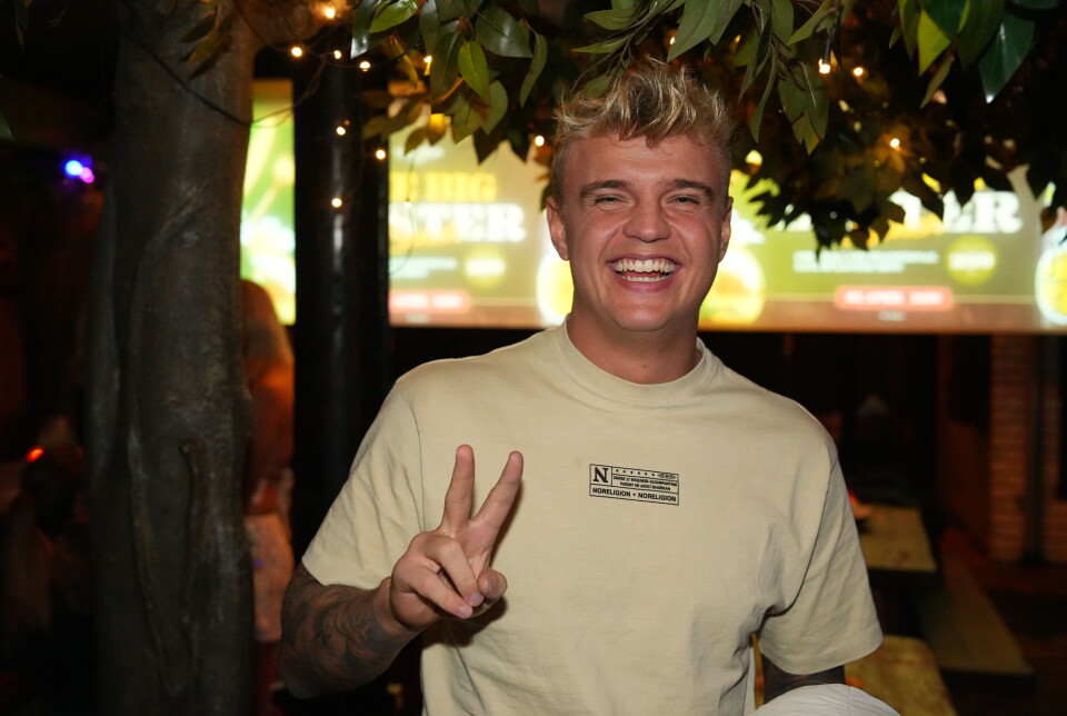 Simon Rihan Se billederne: Vild Paradise Hotel-finalefest 2026