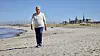 Tom har udsigt
over Øresund.
Hver dag går han
fem kilometer fra
sin lejlighed forbi
Kronborg og gennem Helsingør by