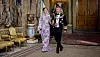 Dronning Mary, 54, til kong Carl Gustafs 80-års fødselsdagsfest på Stockholms Slot med kong Frederik, 57, ved sin side.