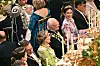 Fødselsdagsbarnet havde dronning
Sonja, 88,
til bords og
dronning
Mary til sin
venstre side.