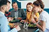 Frokosten der forvandler arbejdsdagen: Mere end bare et måltid
