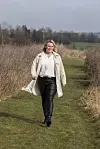 Der er flest imellem 40 og 60+ år i gruppen – en voksen gruppe, hvor folk hygger sig på tværs af generationer, siger Rikke.