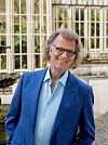 Valsekongen André Rieu går op i sin træning.
