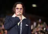 Johnny Depp er blandt andet kendt for sine ikoniske karakterer som kaptajn Jack Sparrow i Pirates of the Caribbean-filmene og som den gale hattemager i Alice i Eventyrland.