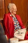 Dronning Margrethe ombord på kongeskibet Dannebrog.