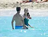 I 2023 nød Frederik og Mary
det azurblå vand ved strandene på den spanske ø Ibiza.