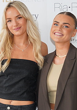 'Paradise'-stjerne i babylykke