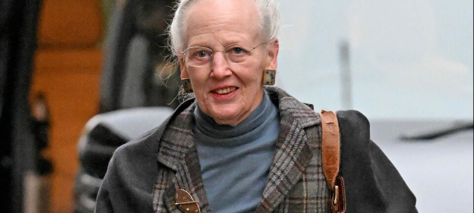 Dronningen smiler igen: Julelykke i London