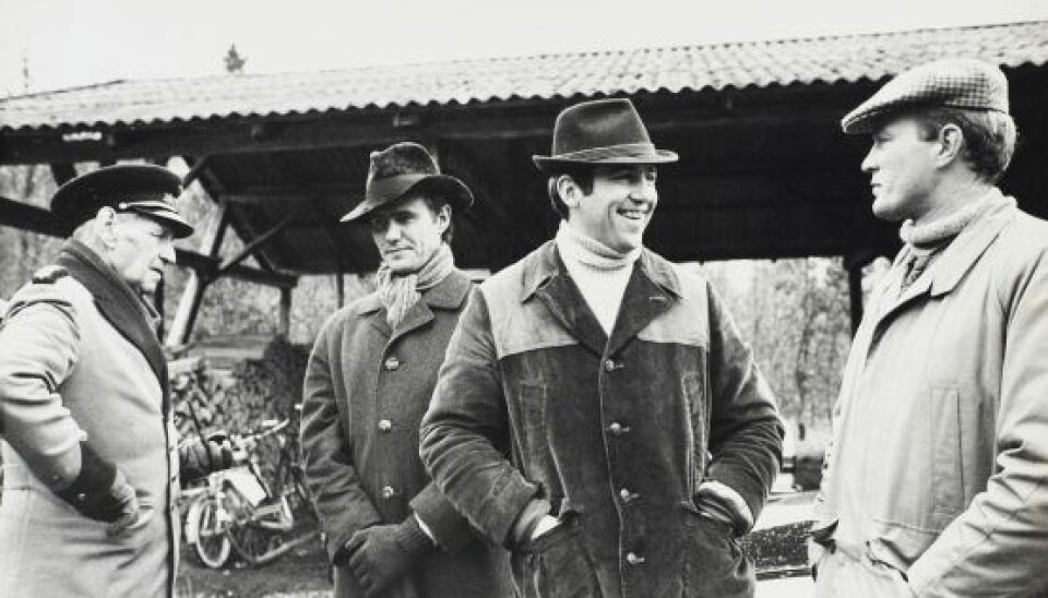 Ligesom sin svigerfar kong Frederik IX, svoger prins Henrik og svoger prins Richard af Berleburg, så var kong Konstantin en ivrig jæger, her i 1971. (Foto: Getty Images)