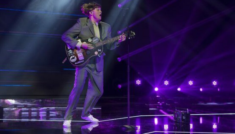 Theodor Vestergaard fra 'X Factor' (Foto: Henrik R. Petersen)
Theodor skal synge 'Venter paa vin' af Balstyrko.
LÆS OGSÅ: Sarah Grünewald efter Britt Bendixens død: Jeg fik ikke ringet tilbage
 Kristoffer Lundholm fra 'X Factor' (Foto: Henrik R. Petersen)
Kristoffer Lundholm skal synge 'Vi to' af Medina.
LÆS OGSÅ: Charlotte Bøving hasteindlagt: Kunne være død
 Rosa Skovbjerg Henriksen og Selma Stahr ROSÉL fra 'X Factor' (Foto: Henrik R. Petersen)
ROSÉL skal synge 'Op med ho’det' af Natasja.
LÆS OGSÅ: Kristian Bech afslører nyt job: Det er et kæmpe skridt for mig