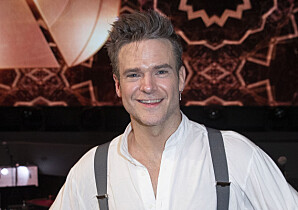 Silas Holst afbryder ferien: Må med sønnen på arbejde