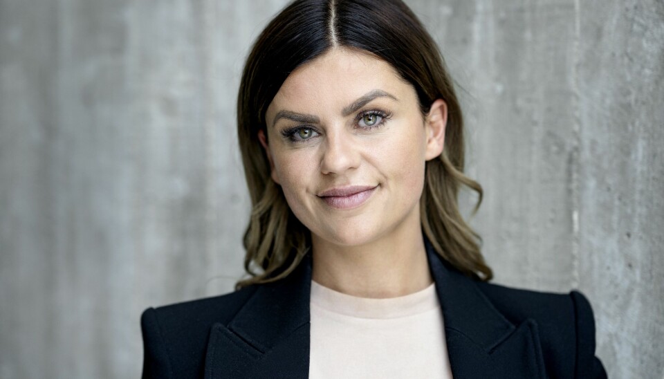 Formiddag på 4'eren. Værter: Knud Lind og Louise Deruginsky.